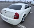 Білий Крайслер 300C, об'ємом двигуна 2.7 л та пробігом 190 тис. км за 6400 $, фото 5 на Automoto.ua