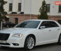 Белый Крайслер 300C, объемом двигателя 3.6 л и пробегом 202 тыс. км за 12999 $, фото 1 на Automoto.ua