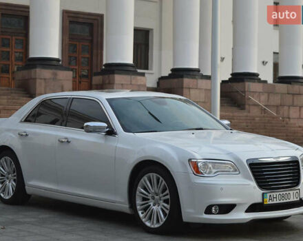 Белый Крайслер 300C, объемом двигателя 3.6 л и пробегом 202 тыс. км за 12999 $, фото 19 на Automoto.ua