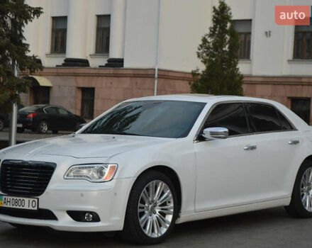 Белый Крайслер 300C, объемом двигателя 3.6 л и пробегом 202 тыс. км за 12999 $, фото 20 на Automoto.ua