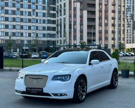 Білий Крайслер 300C, об'ємом двигуна 3.6 л та пробігом 168 тис. км за 14900 $, фото 10 на Automoto.ua