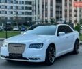Белый Крайслер 300C, объемом двигателя 3.6 л и пробегом 168 тыс. км за 14900 $, фото 3 на Automoto.ua