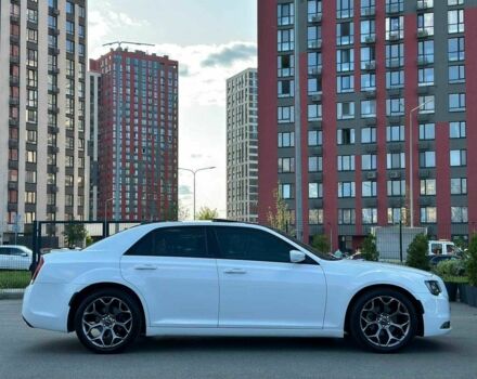 Білий Крайслер 300C, об'ємом двигуна 3.6 л та пробігом 168 тис. км за 14900 $, фото 8 на Automoto.ua