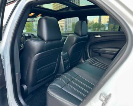 Білий Крайслер 300C, об'ємом двигуна 3.6 л та пробігом 168 тис. км за 14900 $, фото 21 на Automoto.ua