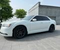 Білий Крайслер 300C, об'ємом двигуна 5.7 л та пробігом 178 тис. км за 16999 $, фото 1 на Automoto.ua