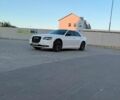 Белый Крайслер 300C, объемом двигателя 3.6 л и пробегом 125 тыс. км за 16900 $, фото 1 на Automoto.ua