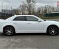 Белый Крайслер 300C, объемом двигателя 3.6 л и пробегом 165 тыс. км за 16800 $, фото 4 на Automoto.ua