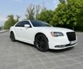 Білий Крайслер 300C, об'ємом двигуна 5.7 л та пробігом 178 тис. км за 16999 $, фото 4 на Automoto.ua