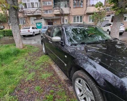 Черный Крайслер 300C, объемом двигателя 2.7 л и пробегом 195 тыс. км за 6500 $, фото 3 на Automoto.ua