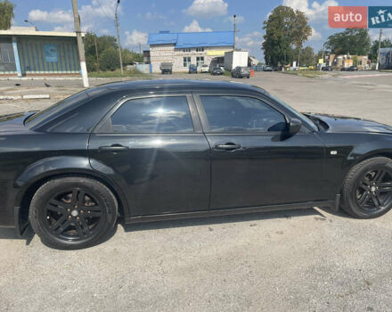 Черный Крайслер 300C, объемом двигателя 3.52 л и пробегом 260 тыс. км за 7200 $, фото 8 на Automoto.ua