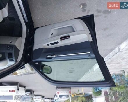 Чорний Крайслер 300C, об'ємом двигуна 2.74 л та пробігом 262 тис. км за 7250 $, фото 15 на Automoto.ua