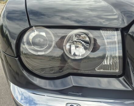 Чорний Крайслер 300C, об'ємом двигуна 2.7 л та пробігом 263 тис. км за 6856 $, фото 8 на Automoto.ua