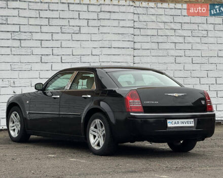 Чорний Крайслер 300C, об'ємом двигуна 2.74 л та пробігом 232 тис. км за 6500 $, фото 11 на Automoto.ua