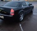 Черный Крайслер 300C, объемом двигателя 2.74 л и пробегом 356 тыс. км за 6500 $, фото 4 на Automoto.ua