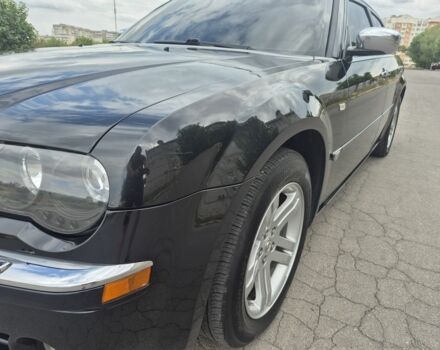 Чорний Крайслер 300C, об'ємом двигуна 2.7 л та пробігом 263 тис. км за 6856 $, фото 20 на Automoto.ua