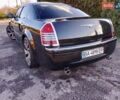 Черный Крайслер 300C, объемом двигателя 3.5 л и пробегом 202 тыс. км за 7593 $, фото 4 на Automoto.ua