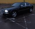 Черный Крайслер 300C, объемом двигателя 2.74 л и пробегом 356 тыс. км за 6500 $, фото 1 на Automoto.ua