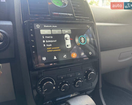 Чорний Крайслер 300C, об'ємом двигуна 2.74 л та пробігом 181 тис. км за 7500 $, фото 15 на Automoto.ua