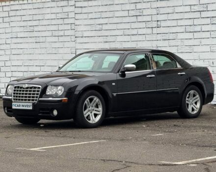 Черный Крайслер 300C, объемом двигателя 2.7 л и пробегом 235 тыс. км за 6500 $, фото 10 на Automoto.ua