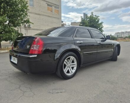 Чорний Крайслер 300C, об'ємом двигуна 2.7 л та пробігом 263 тис. км за 6856 $, фото 2 на Automoto.ua