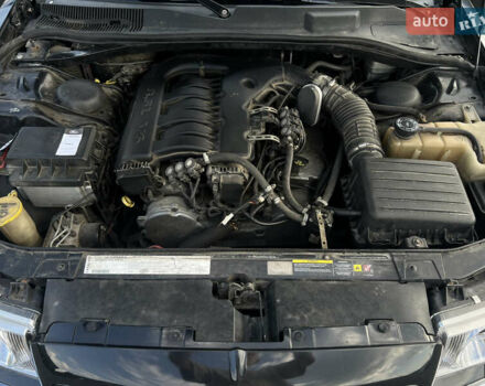 Чорний Крайслер 300C, об'ємом двигуна 3.52 л та пробігом 409 тис. км за 7999 $, фото 16 на Automoto.ua