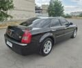 Черный Крайслер 300C, объемом двигателя 2.7 л и пробегом 263 тыс. км за 6920 $, фото 10 на Automoto.ua