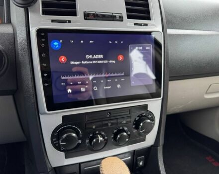 Черный Крайслер 300C, объемом двигателя 2.7 л и пробегом 235 тыс. км за 6500 $, фото 22 на Automoto.ua