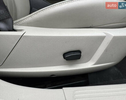 Чорний Крайслер 300C, об'ємом двигуна 2.74 л та пробігом 232 тис. км за 6500 $, фото 22 на Automoto.ua