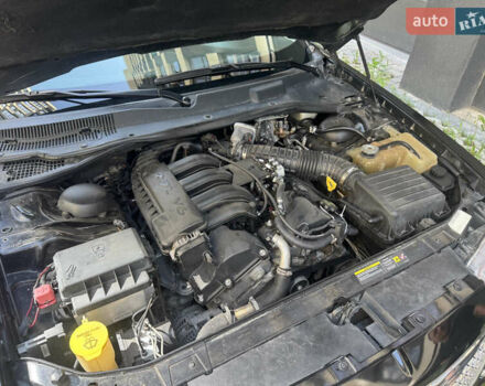 Чорний Крайслер 300C, об'ємом двигуна 2.74 л та пробігом 181 тис. км за 7500 $, фото 17 на Automoto.ua