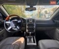 Черный Крайслер 300C, объемом двигателя 2.7 л и пробегом 320 тыс. км за 4500 $, фото 7 на Automoto.ua
