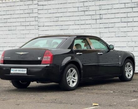 Черный Крайслер 300C, объемом двигателя 2.7 л и пробегом 235 тыс. км за 6500 $, фото 17 на Automoto.ua