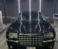 Черный Крайслер 300C, объемом двигателя 3.52 л и пробегом 220 тыс. км за 8800 $, фото 1 на Automoto.ua