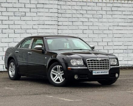 Черный Крайслер 300C, объемом двигателя 2.7 л и пробегом 235 тыс. км за 6500 $, фото 8 на Automoto.ua