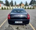 Черный Крайслер 300C, объемом двигателя 2.7 л и пробегом 167 тыс. км за 11500 $, фото 4 на Automoto.ua
