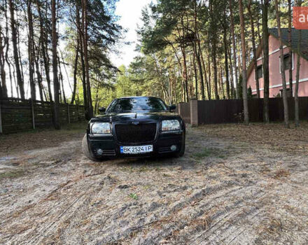 Черный Крайслер 300C, объемом двигателя 2.7 л и пробегом 165 тыс. км за 6699 $, фото 30 на Automoto.ua