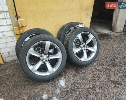 Черный Крайслер 300C, объемом двигателя 2.74 л и пробегом 220 тыс. км за 10500 $, фото 22 на Automoto.ua