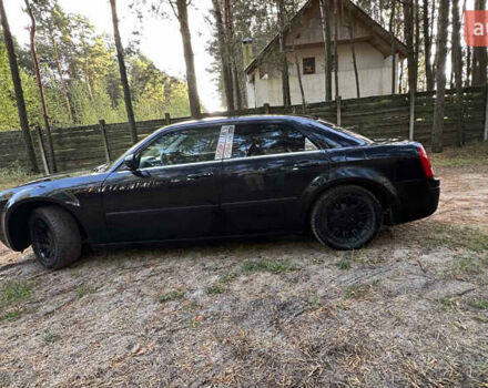 Черный Крайслер 300C, объемом двигателя 2.7 л и пробегом 165 тыс. км за 6699 $, фото 32 на Automoto.ua