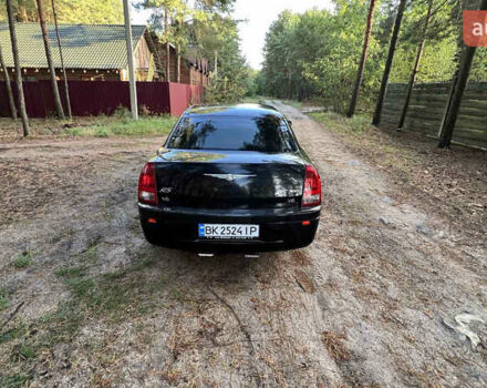 Черный Крайслер 300C, объемом двигателя 2.7 л и пробегом 165 тыс. км за 6699 $, фото 34 на Automoto.ua