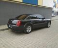 Черный Крайслер 300C, объемом двигателя 3 л и пробегом 282 тыс. км за 10500 $, фото 3 на Automoto.ua