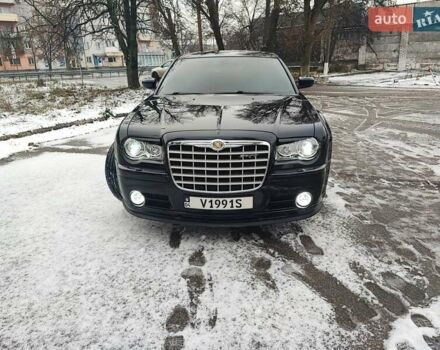 Черный Крайслер 300C, объемом двигателя 2.74 л и пробегом 220 тыс. км за 10500 $, фото 3 на Automoto.ua