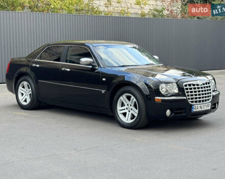 Черный Крайслер 300C, объемом двигателя 2.74 л и пробегом 220 тыс. км за 6450 $, фото 29 на Automoto.ua