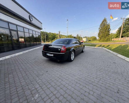 Чорний Крайслер 300C, об'ємом двигуна 2.74 л та пробігом 235 тис. км за 9750 $, фото 14 на Automoto.ua