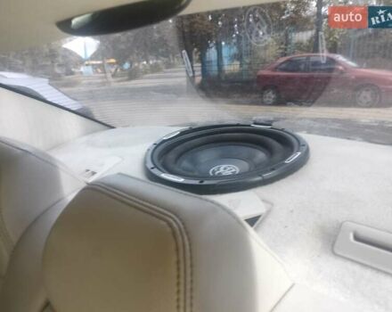 Черный Крайслер 300C, объемом двигателя 3.5 л и пробегом 271 тыс. км за 8990 $, фото 17 на Automoto.ua