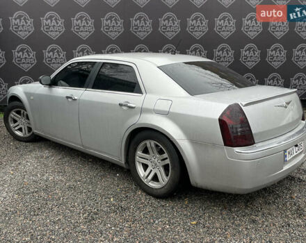 Чорний Крайслер 300C, об'ємом двигуна 3.5 л та пробігом 189 тис. км за 7500 $, фото 5 на Automoto.ua