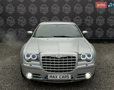 Чорний Крайслер 300C, об'ємом двигуна 3.5 л та пробігом 189 тис. км за 7500 $, фото 2 на Automoto.ua