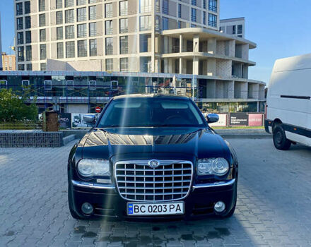 Черный Крайслер 300C, объемом двигателя 3.5 л и пробегом 251 тыс. км за 8800 $, фото 3 на Automoto.ua