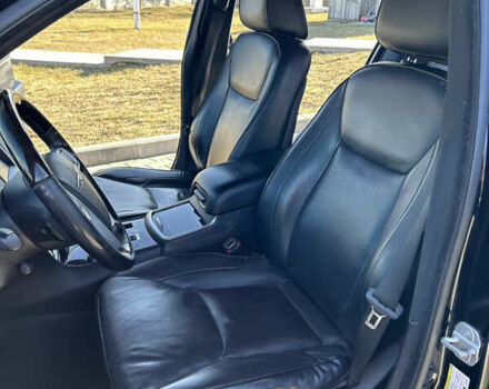 Черный Крайслер 300C, объемом двигателя 3 л и пробегом 170 тыс. км за 12900 $, фото 9 на Automoto.ua