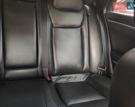 Чорний Крайслер 300C, об'ємом двигуна 3 л та пробігом 259 тис. км за 13500 $, фото 19 на Automoto.ua