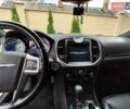Черный Крайслер 300C, объемом двигателя 3 л и пробегом 259 тыс. км за 13000 $, фото 11 на Automoto.ua