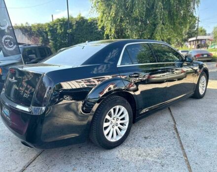 Чорний Крайслер 300C, об'ємом двигуна 3.6 л та пробігом 67 тис. км за 13850 $, фото 19 на Automoto.ua